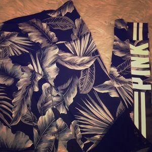 PINK Workout leggings